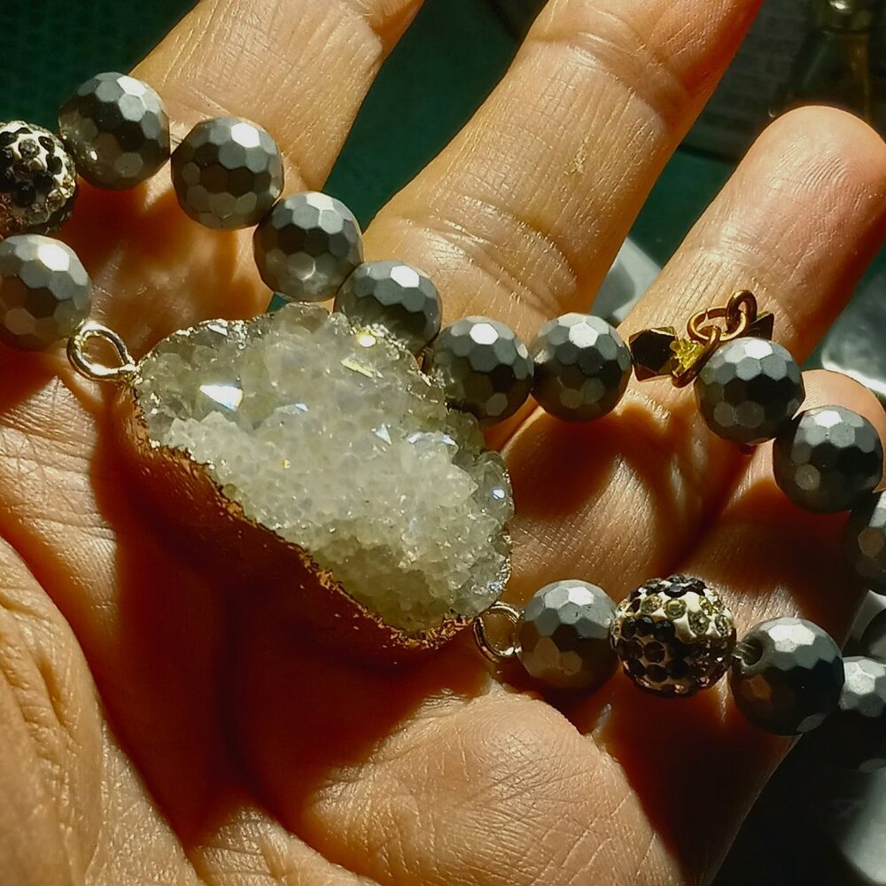 Erimish White Druzy Beaded Stretch Bracelet